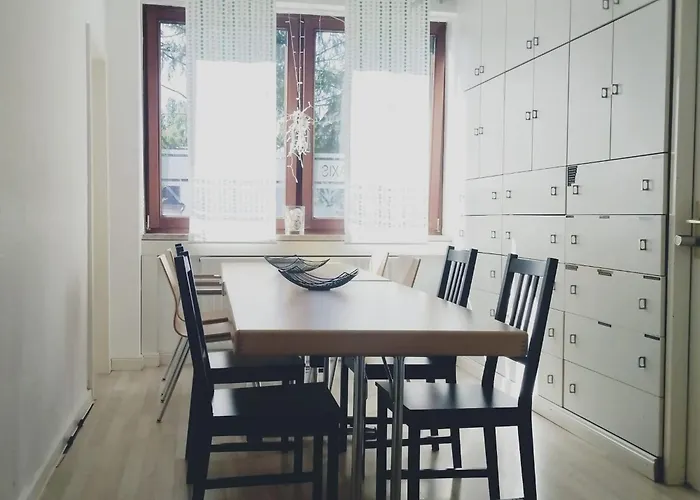 Hostel Monteurzimmer In West Bei Hansezimmer