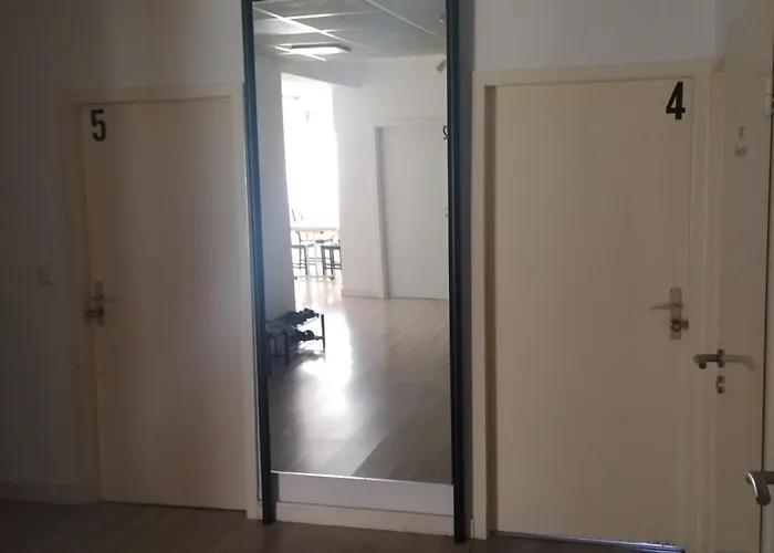 Hostel Monteurzimmer In West Bei Hansezimmer Hamburg