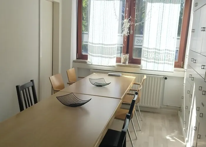 Monteurzimmer In West Bei Hansezimmer * Hamburg